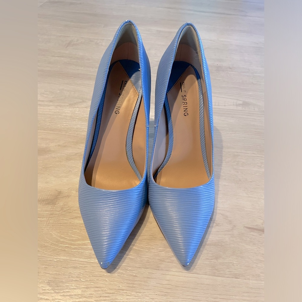 Call it Spring Periwinkle Heels